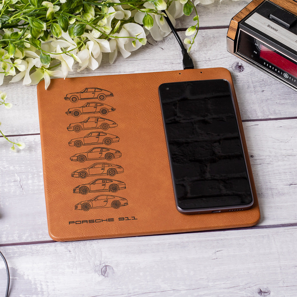 911 Silhouette Leather Wireless Phone Charging Mat