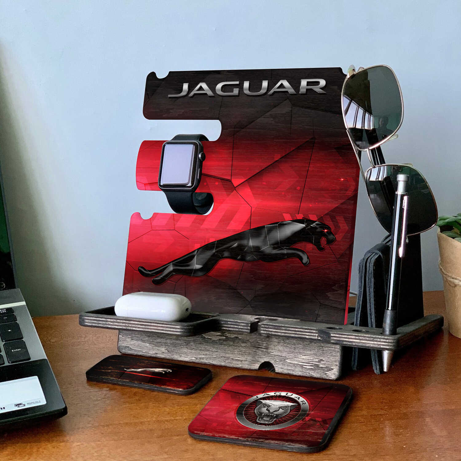 Jaguar Phone Docking Station - Wooden Mobile Gadget Organizer For Jaguar Fans